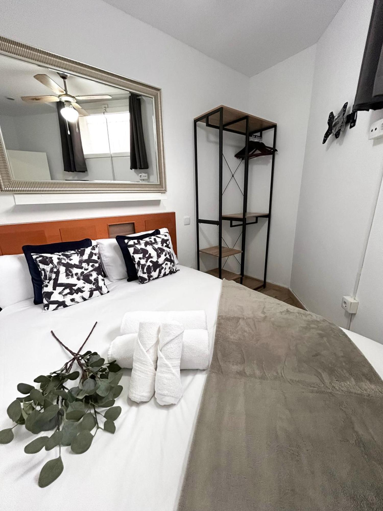 Charming Rio Manzanares Apartment Madrid Exterior photo