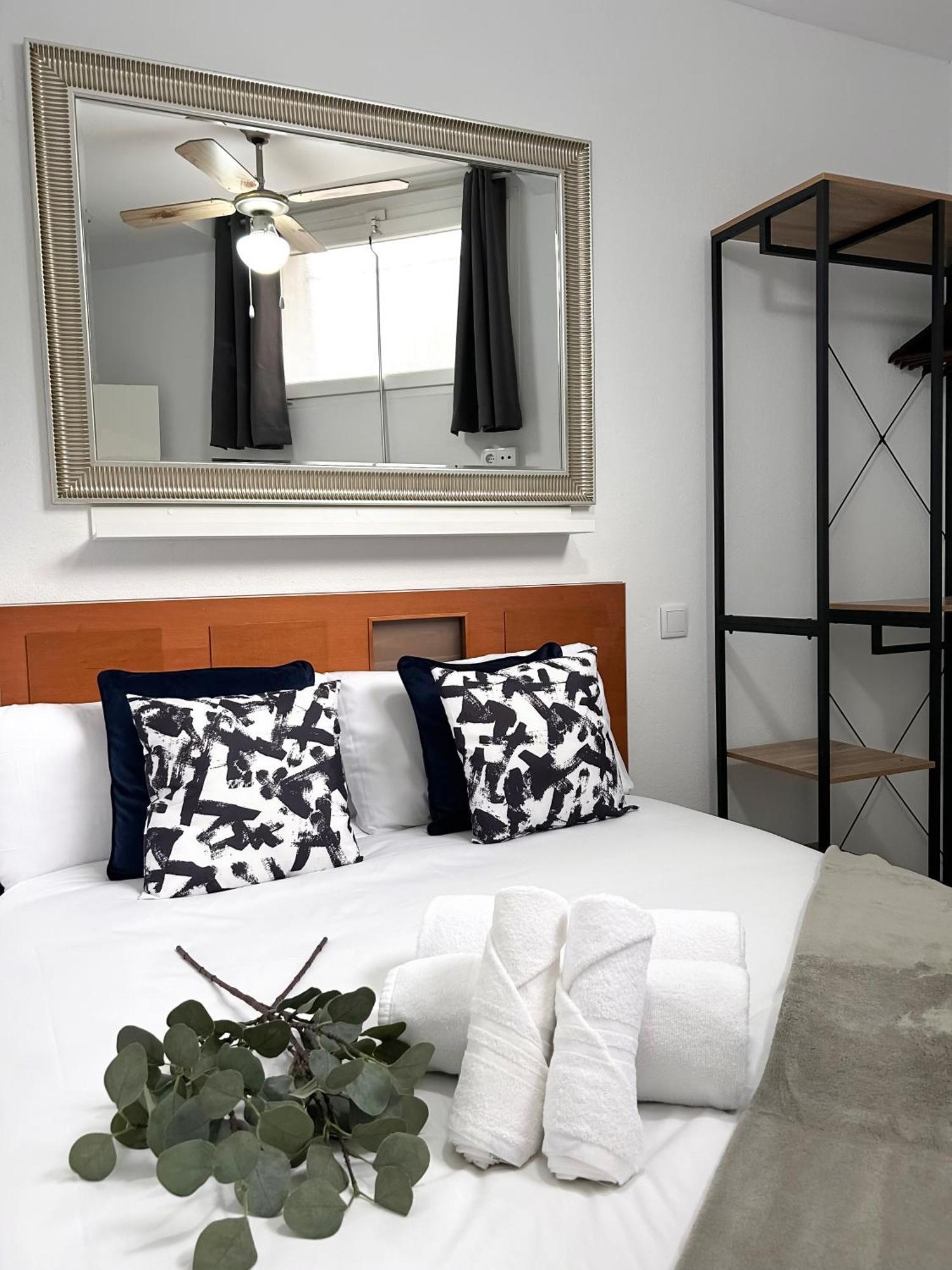 Charming Rio Manzanares Apartment Madrid Exterior photo